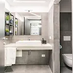 Diaz Novantuno - Luxury Center