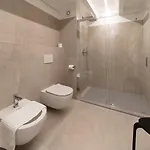 Diaz Novantuno - Luxury Center *