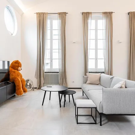 Diaz Novantuno - Luxury Center Apartman *