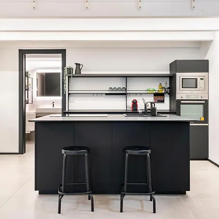 Diaz Novantuno - Luxury Center