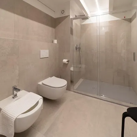 Diaz Novantuno - Luxury Center *