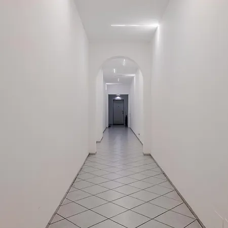 Diaz Novantuno - Luxury Center