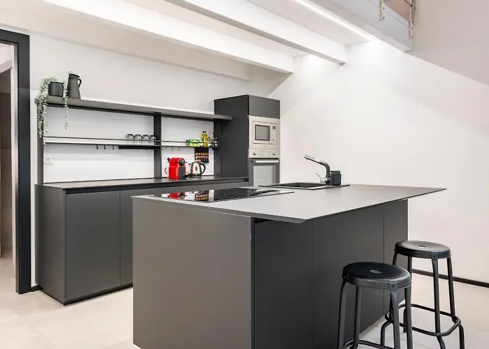 Diaz Novantuno - Luxury Center *