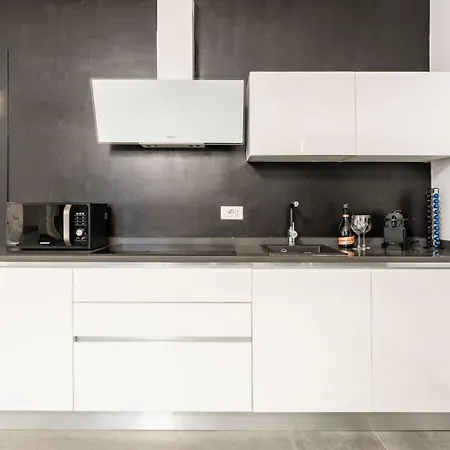 Diaz Novantuno - Luxury Center