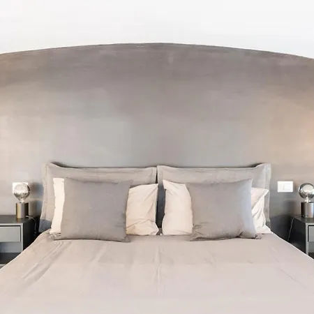 Diaz Novantuno - Luxury Center Apartment Como